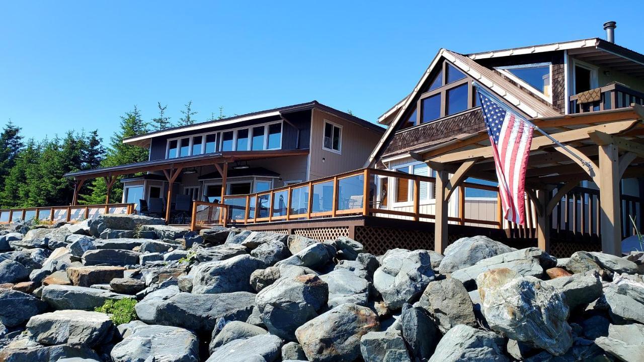 Resurrection Lodge On The Bay Seward Exteriör bild